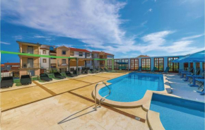 Stunning Apartment In Okrug Gornji With Wifi